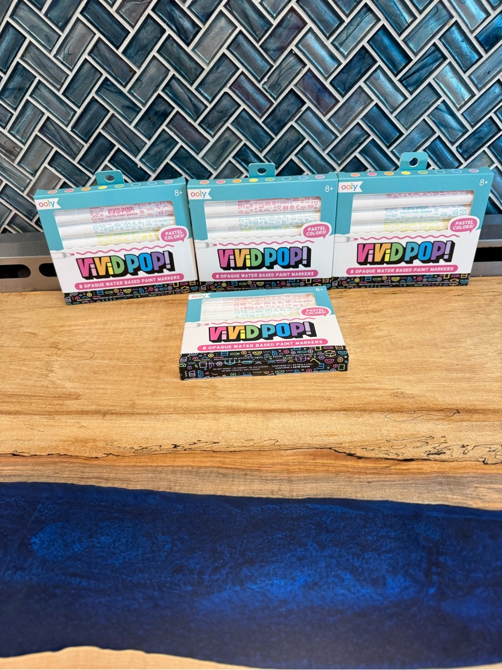 Pastel Paint Markers - Teal Accented Packaging